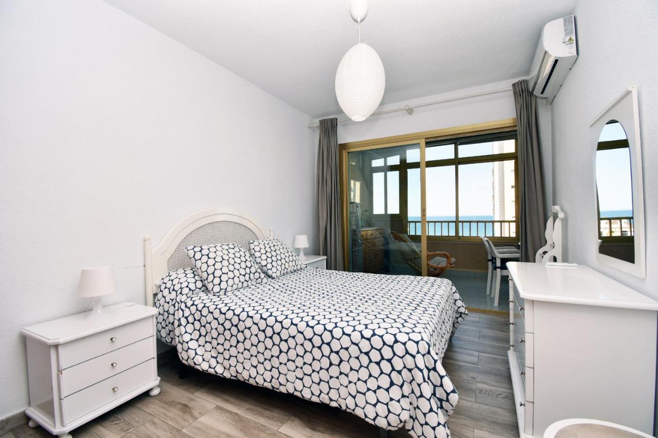 Apartamento Vistas Al Mar Y Piscina Fuengirola Esterno foto