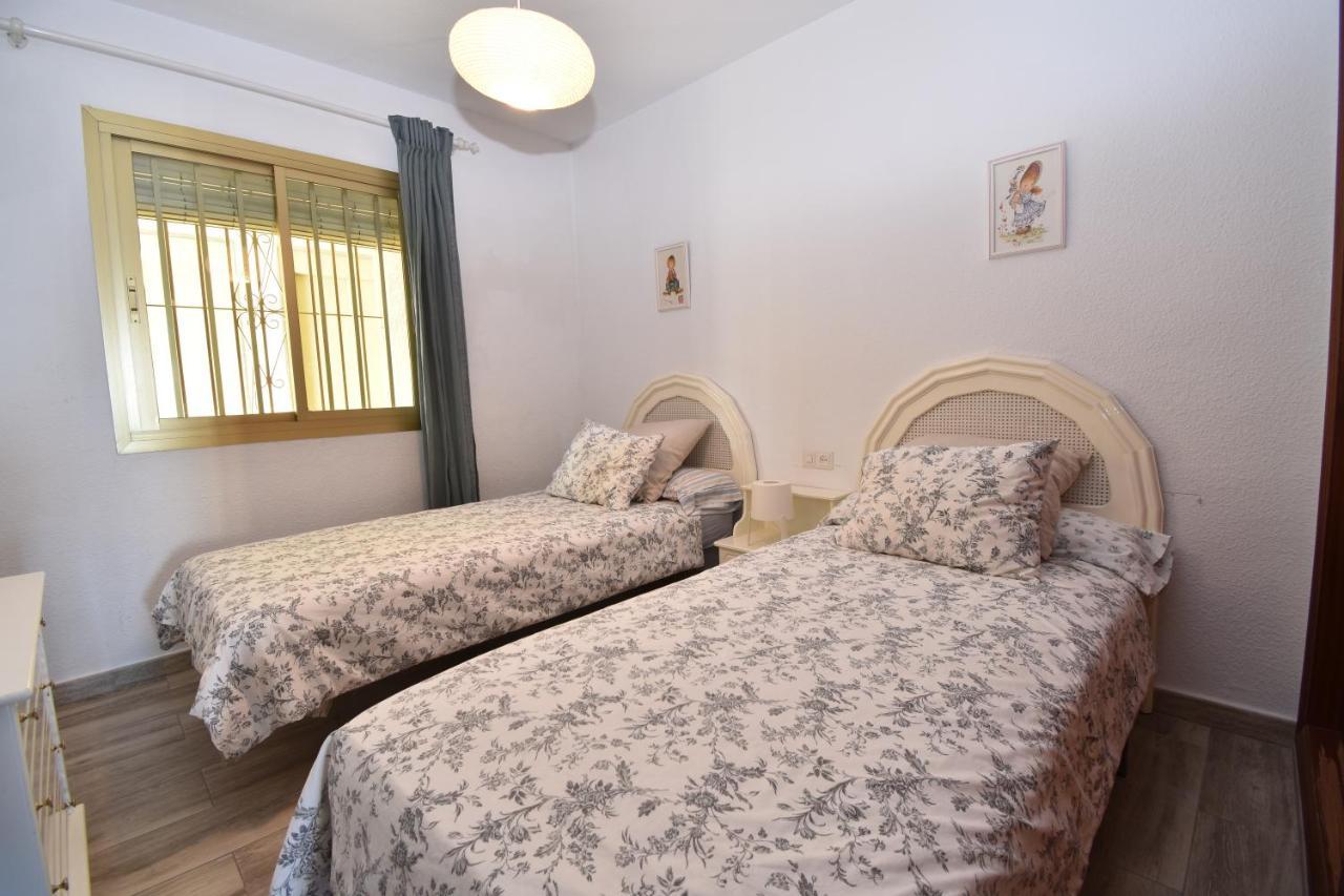 Apartamento Vistas Al Mar Y Piscina Fuengirola Esterno foto
