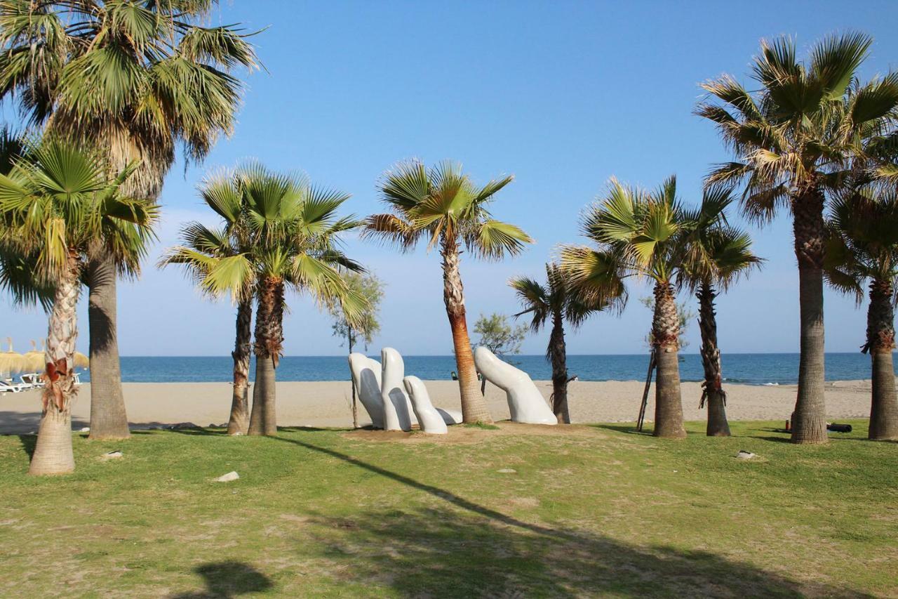 Apartamento Vistas Al Mar Y Piscina Fuengirola Esterno foto
